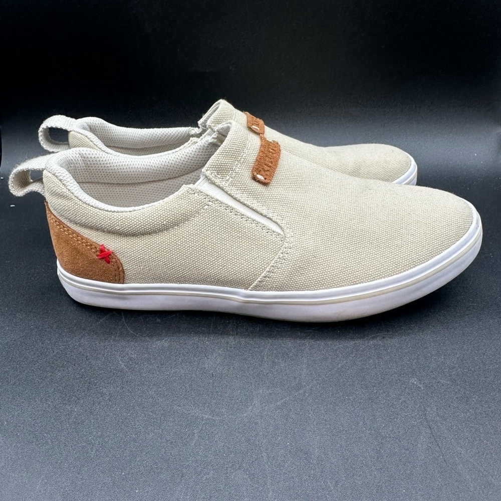 EUC Xtratuf Women's Canvas Sharkbyte Deck Shoe Cream Boat Shoes 8.5